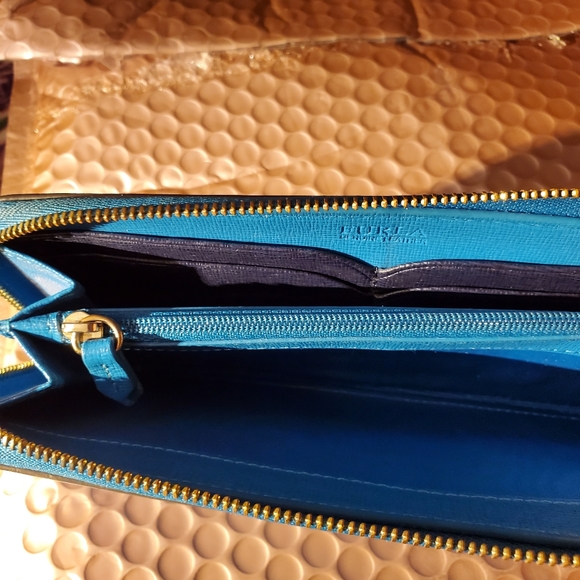 COPY - Wallet - Picture 4 of 4